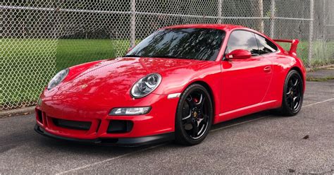 where to buy porsche cars